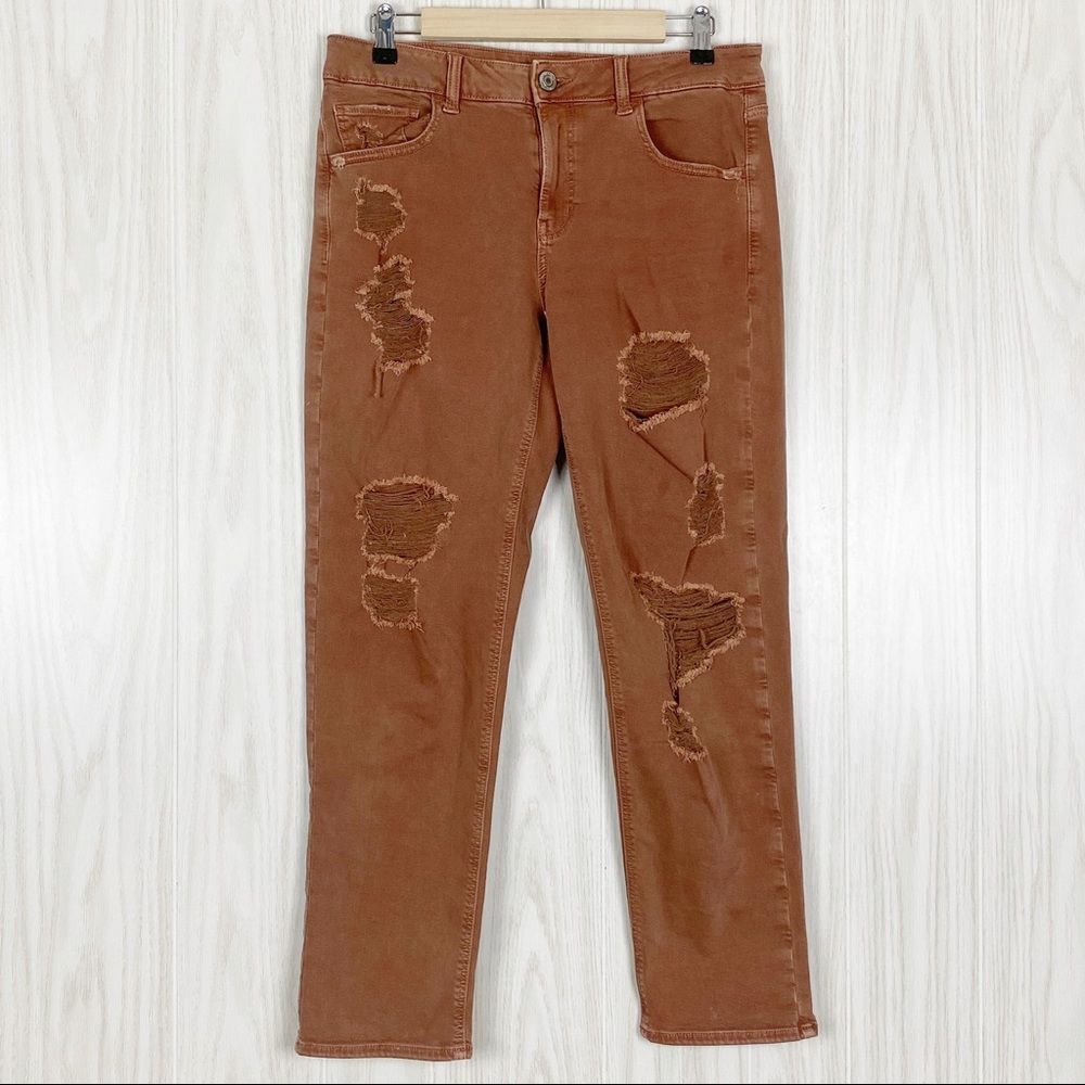 American Eagle | Distressed Rust Orange Tomgirl Jeans Size 10